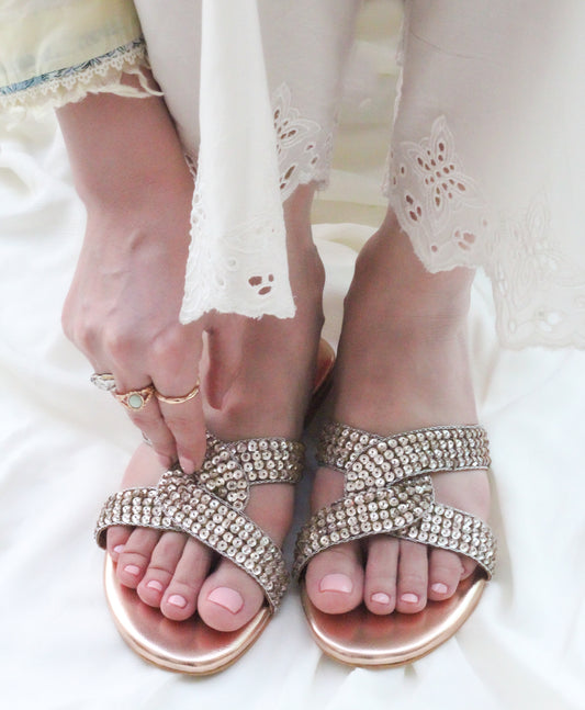 Eleni in Champagne Gold